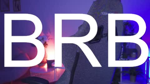 just call me Lana  online show from December 7, 5:09 pm