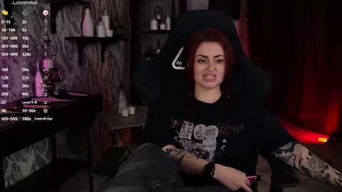 just call me Lana  online show from November 29, 2:43 pm