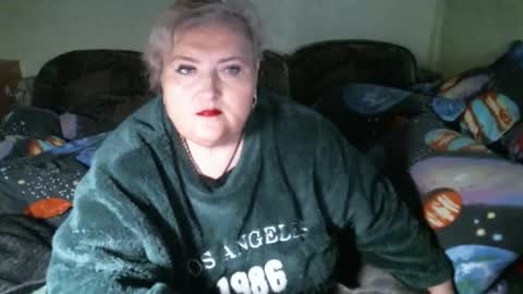 lanacat555 online show from February 5, 7:06 pm