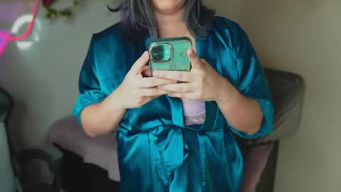 lanaherondale_ online show from April 6, 3:50 am