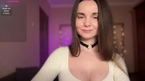 Lana online show from April 2, 11:35 pm