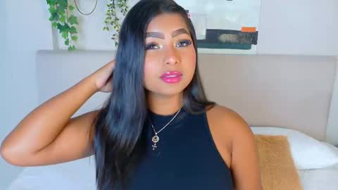 Lana online show from November 1, 9:30 pm