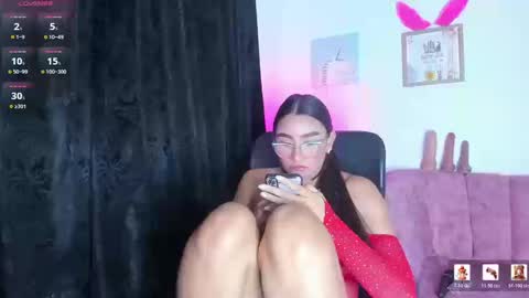 lanasin_ online show from March 14, 6:03 am