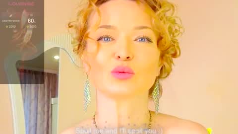 lanavibes online show from March 13, 12:17 pm