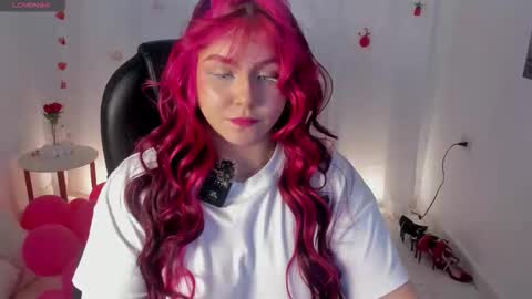 Lanna online show from February 13, 2:40 pm