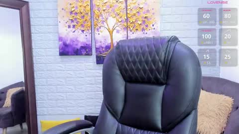      700  200   online show from November 15, 8:54 pm