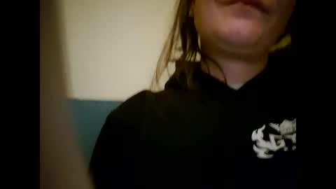 Snapshot of laraa333 chatting on January 17, 8:00 pm Little online show from January 17, 8:00 pm