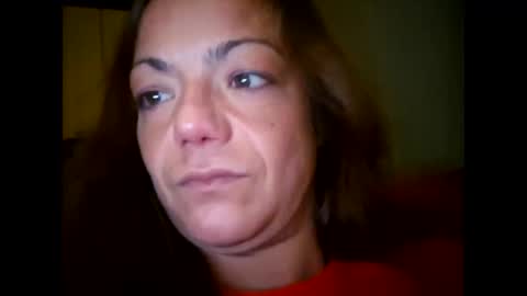 Snapshot of laraa333 chatting on October 6, 1:11 am Little online show from October 6, 1:11 am