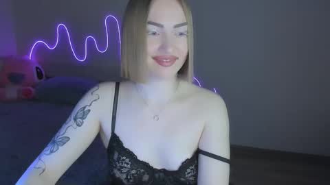 LaraKrein lk online show from December 5, 6:42 pm