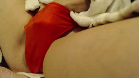 laralhotr online show from January 1, 6:06 pm