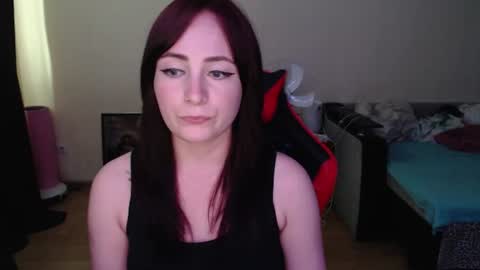 Laralianna online show from July 6, 2:55 pm