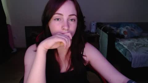 Laralianna online show from June 15, 6:41 pm
