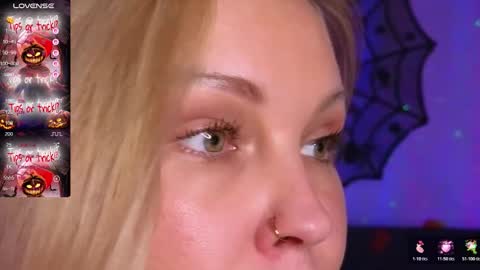 LarineGMT7  UTC6  online show from October 30, 11:22 am