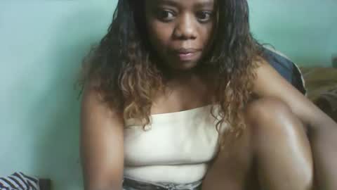 larissa645771 online show from November 1, 9:13 am