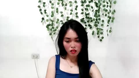 Kendra online show from November 2, 10:51 am