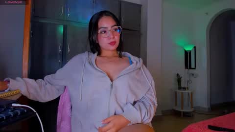 Gabby online show from October 1, 11:42 pm
