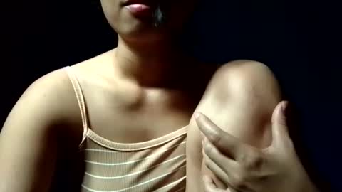 latina_shaine online show from March 26, 2:36 am