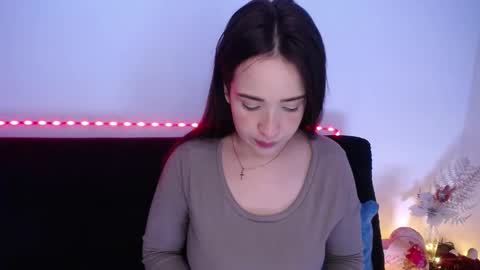 lau_24 online show from February 21, 2:07 pm