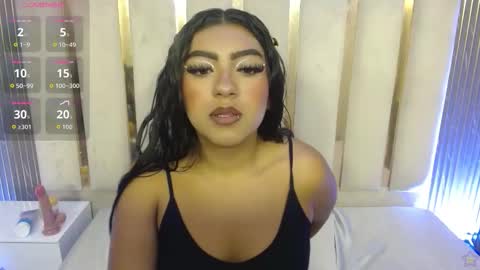 laulin_tay online show from January 14, 3:44 am