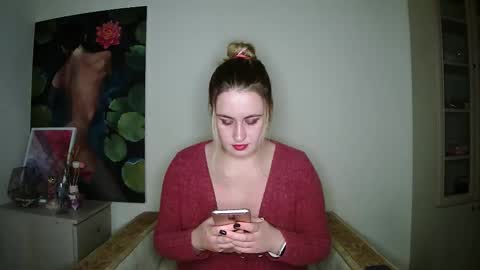 Laura  Nelson online show from February 15, 10:20 pm