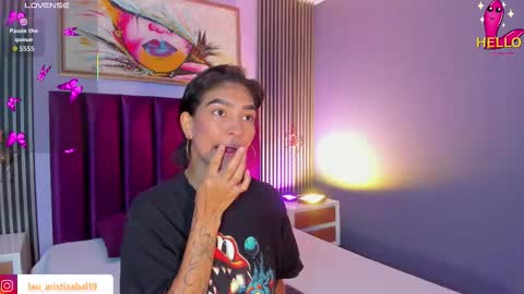 Laura online show from February 7, 1:15 pm