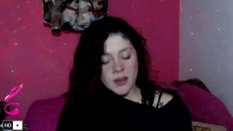 weedcam Curly Laura OF    online show from April 17, 9:50 pm