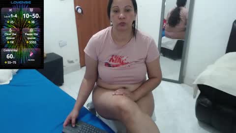 laura_foxx2379 online show from February 15, 2:26 am