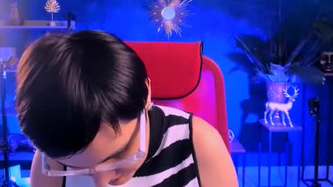 lauradavidsons online show from January 15, 6:47 pm