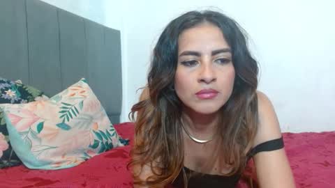Snapshot of lauraluango12 chatting on October 3, 9:09 pm Laura online show from October 3, 9:09 pm