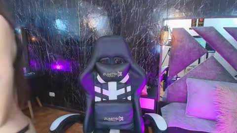 LaurenHazel  online show from November 28, 5:16 pm