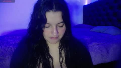 Snapshot of laurenkenner28_ chatting on October 18, 8:10 pm laurenkenner28_ online show from October 18, 8:10 pm