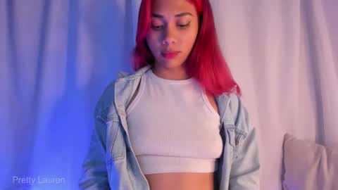 laurenn__1 online show from February 8, 2:59 am