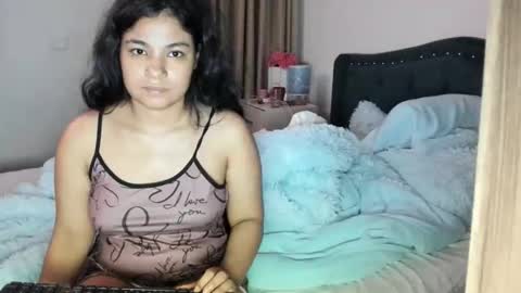 daniela angel     online show from April 16, 3:18 am