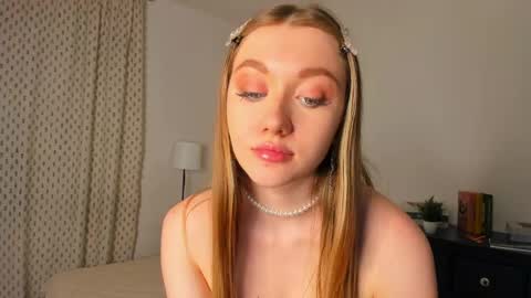 Jane online show from May 22, 8:18 pm