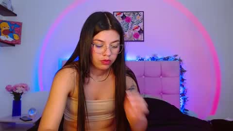 Lia and Rachel online show from September 20, 5:28 am