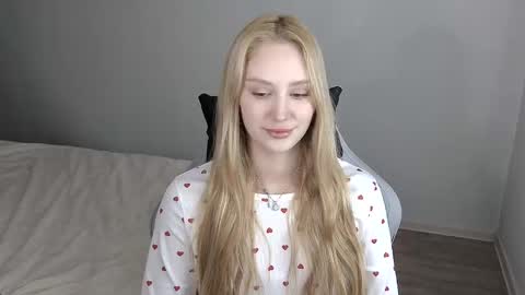 LaylaPretty001 online show from February 4, 6:49 am