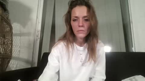 laylarainvip online show from September 15, 2:20 am