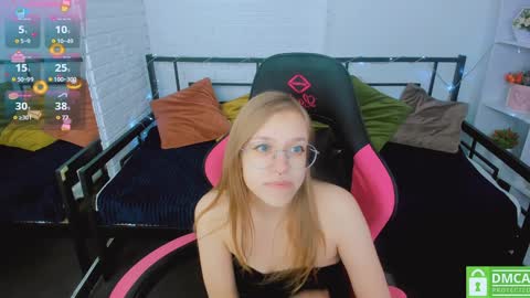 layriantavee online show from January 16, 6:56 am