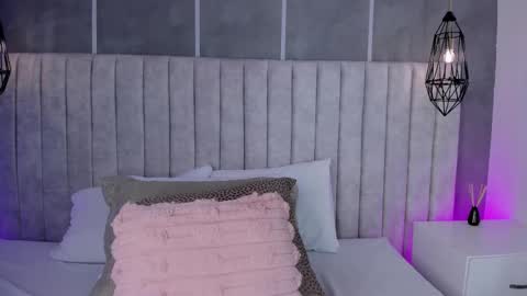    online show from January 14, 6:46 pm