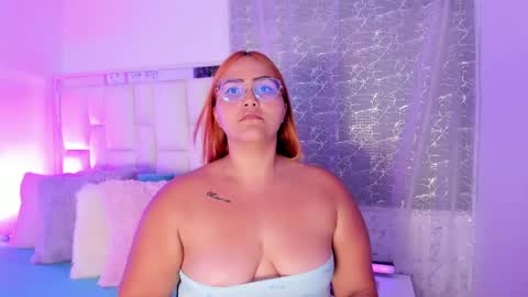 Leah  online show from October 28, 2:28 am