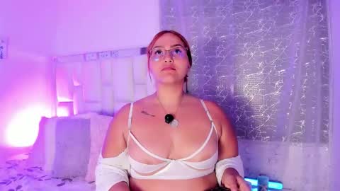 Leah  online show from February 21, 2:23 am