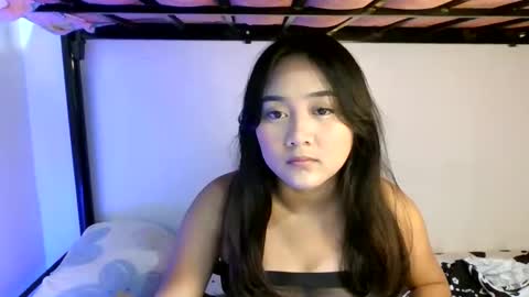 leane online show from March 5, 4:58 pm