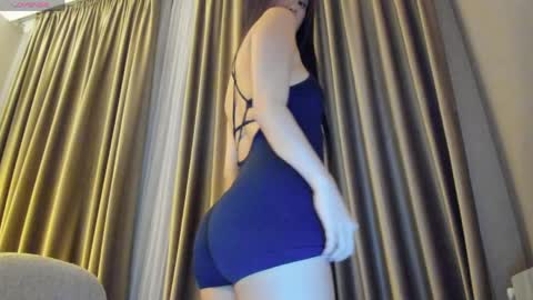 lee_chang online show from April 16, 4:28 pm