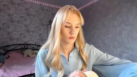 Kate online show from April 13, 11:11 am