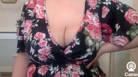 Snapshot of leelamae chatting on January 21, 12:50 pm Leela Mae online show from January 21, 12:50 pm