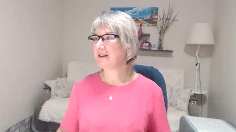 Leila Kinky online show from November 14, 7:52 am