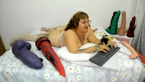 Leilamolly online show from April 17, 11:51 pm