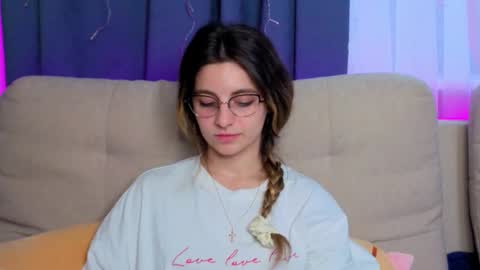 Alexandria online show from November 12, 7:39 am