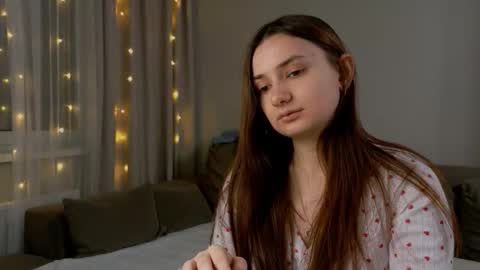 Lelia online show from February 14, 9:50 pm