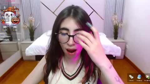 Lena online show from November 5, 5:40 pm